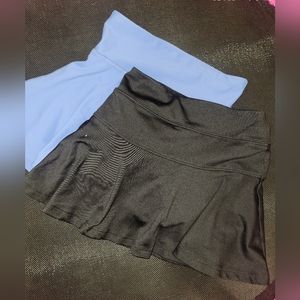 2 Old Navy Active Skorts / S (6-7)